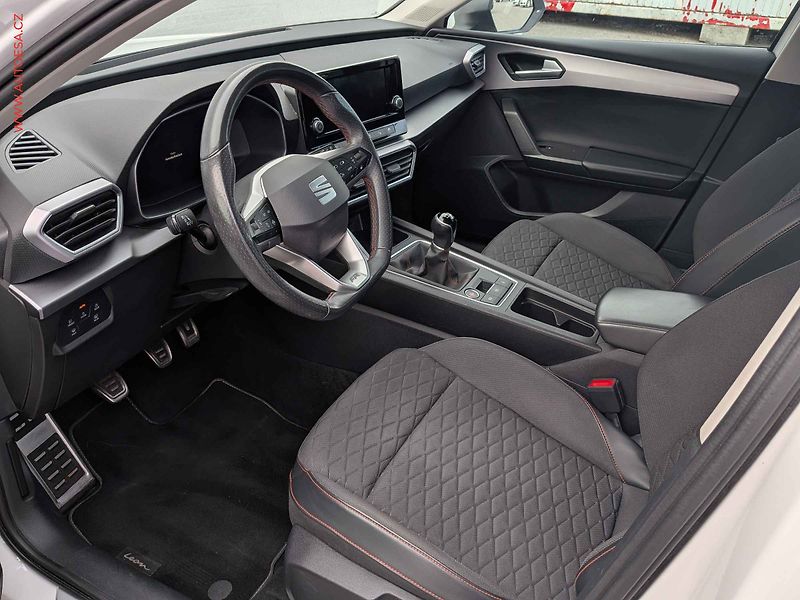 Seat Leon (2020) 1.5TSi, 1.maj,ČR, FR, navi - fotka 9 z 17