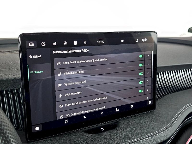 Škoda Superb (2025) 2.0TSi 195kW 4X4 SPORTLINE PAN - fotka 19 z 35