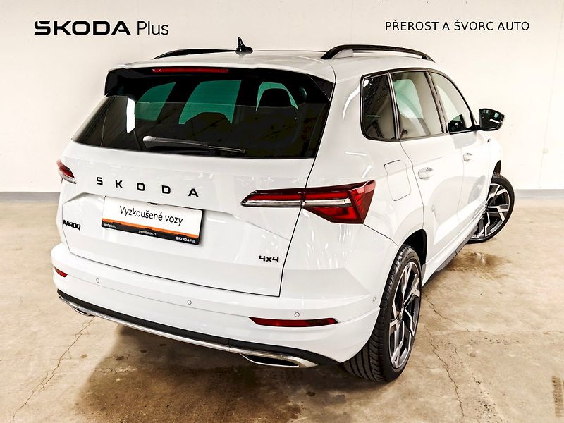 Škoda Karoq (2024) 2.0 TDI 110 kW DSG 4x4 Sportli - fotka 2 z 32