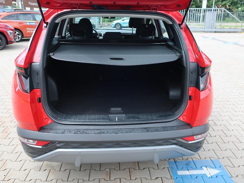 Hyundai Tucson 1.6T-GDi 110kW REZERVACE - fotka 23 z 24