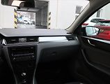 Škoda Rapid (2015) Spaceback 1.4 TSI, Automat - náhled 8