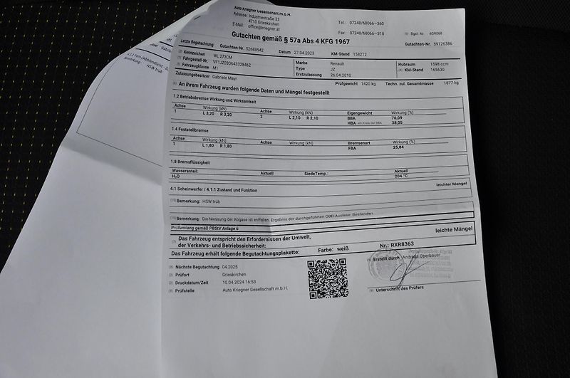 Renault Scénic 1.6i 16V 81kW - fotka 18 z 18