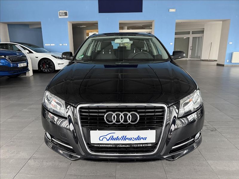 Audi A3 1,2   TFSI 77kW - fotka 2 z 21