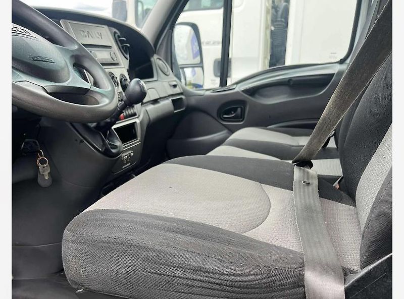 Iveco Daily (2011) 35C15 nový nosič kontejneru - fotka 6 z 10