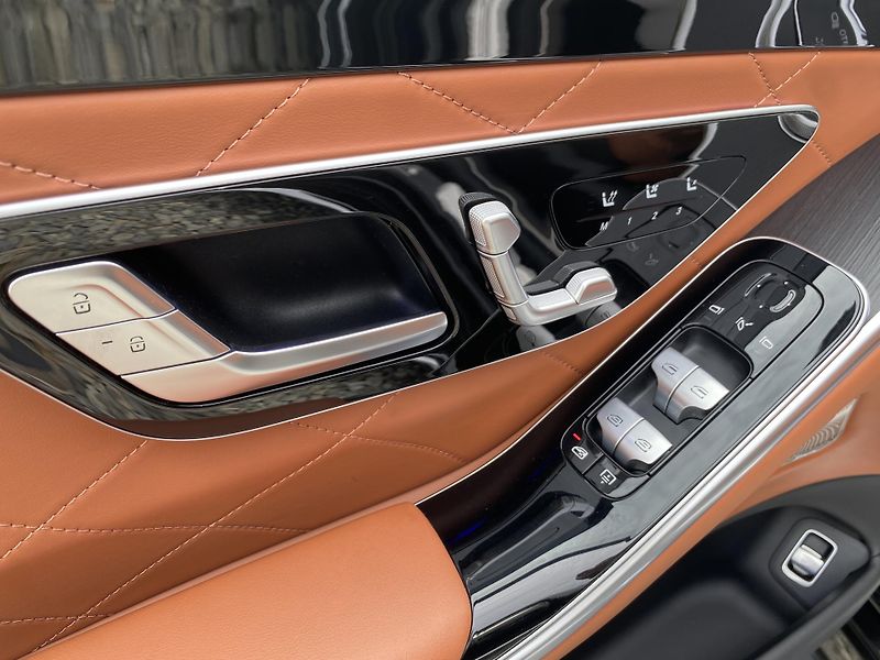 Mercedes-Benz Třídy S S580 503PS 4MATIC AMG DPH TOP - fotka 160 z 180
