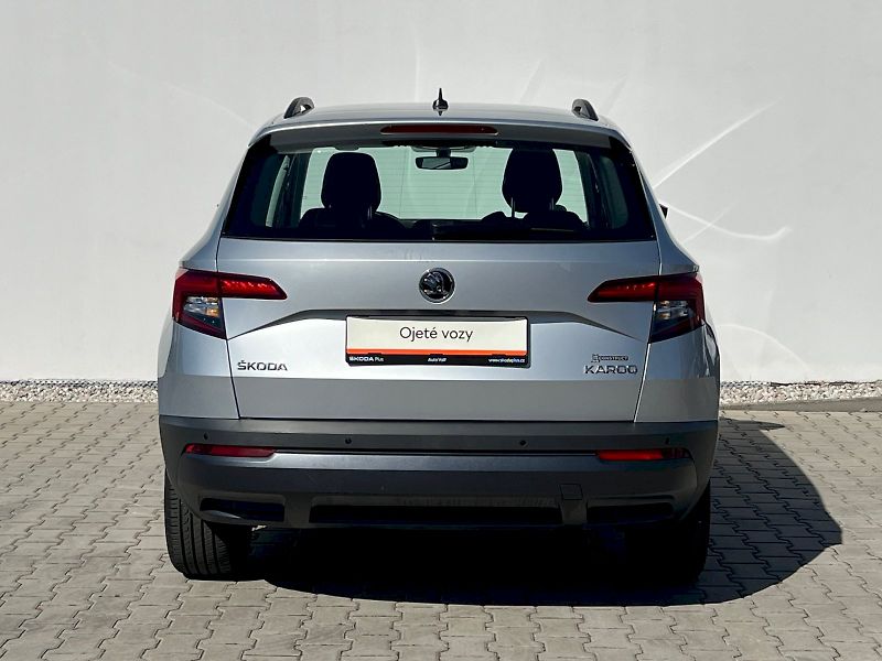 Škoda Karoq (2019) Ambition 1.6TDi 85kW 6°manuáln - fotka 9 z 30