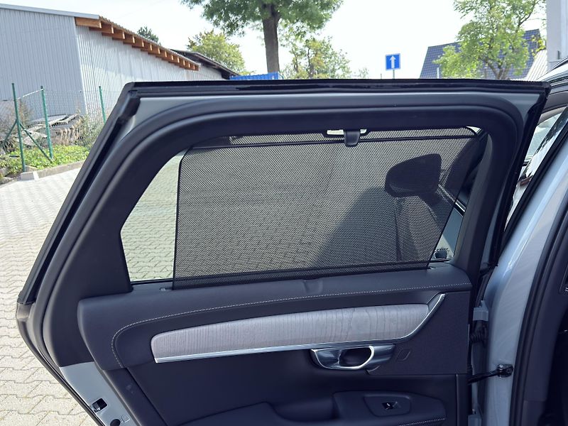 Volvo V90 T8 AWD ULTRA DARK + zimní kola - fotka 14 z 53