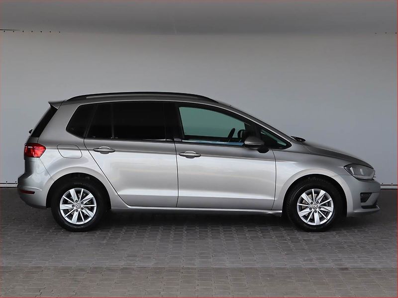 Volkswagen Golf Sportsvan (2014) 1.6 TDI, Automat, Serv.kniha - fotka 6 z 21
