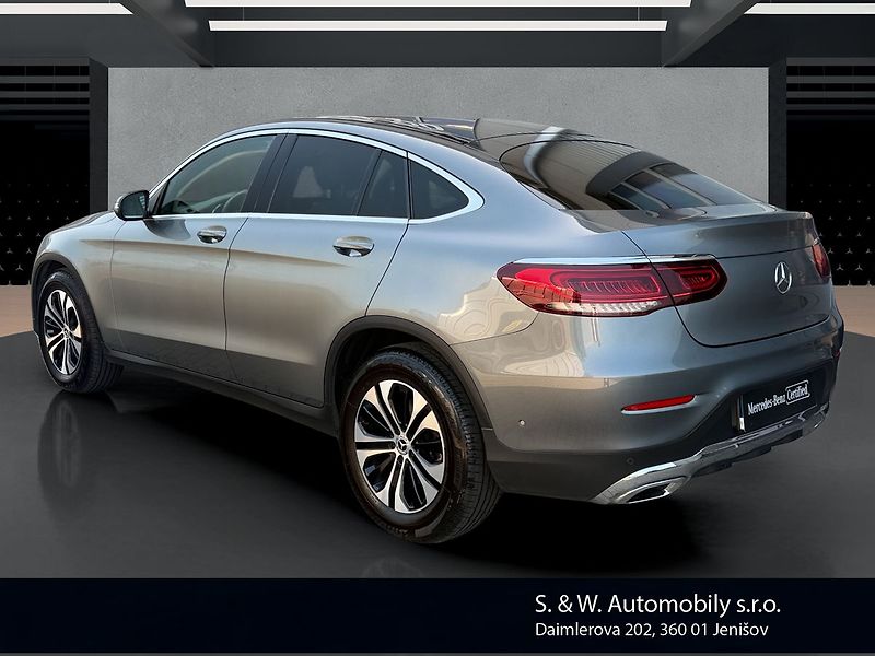 Mercedes-Benz GLC 220d 4MATIC - fotka 7 z 38