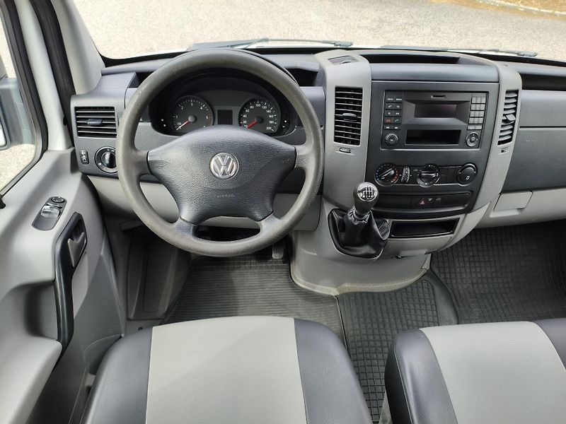 Volkswagen Crafter (2016) 2,0 TDI 80Kw 7 míst - fotka 20 z 30