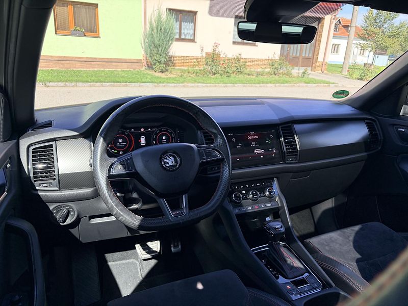 Škoda Kodiaq RS WEBASTO MATRIX CANTON - fotka 20 z 72