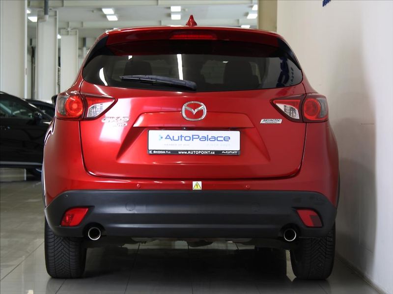 Mazda CX-5 2,0 G160 MT 4x4 Rev.TOP ČR - fotka 4 z 28