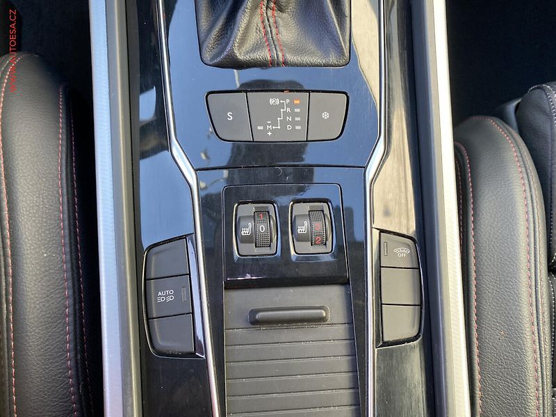 Peugeot 508 (2018) 2.0 HDi, 1.maj,ČR, GT, AT - fotka 17 z 19