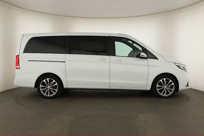 Mercedes-Benz Třídy V (2020) 220 d, ČR, DPH - fotka 6 z 20