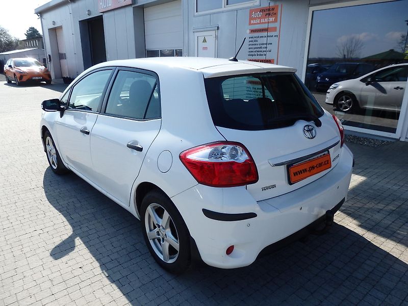 Toyota Auris 1.6 VALVE MATIC ZÁLOHOVÁNO - fotka 5 z 15
