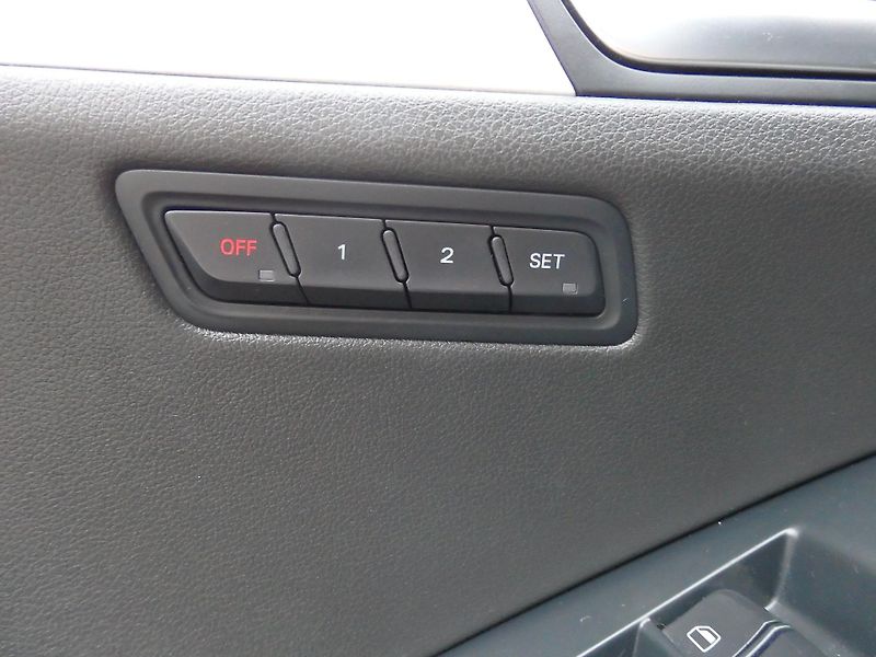 Audi Q5 3.0 TDI 176 kW S LINE - fotka 17 z 29