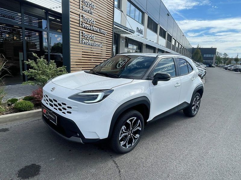 Toyota Yaris Cross 1.5 Hybrid 130k FWD Style - fotka 3 z 28