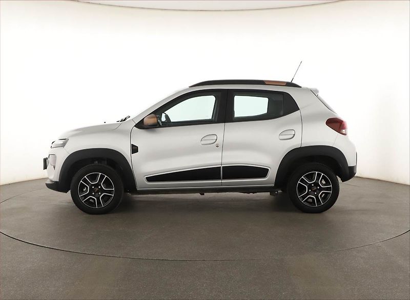 Dacia Spring (2023) Electric 65 (27 kWh), SoH 92% - fotka 3 z 17