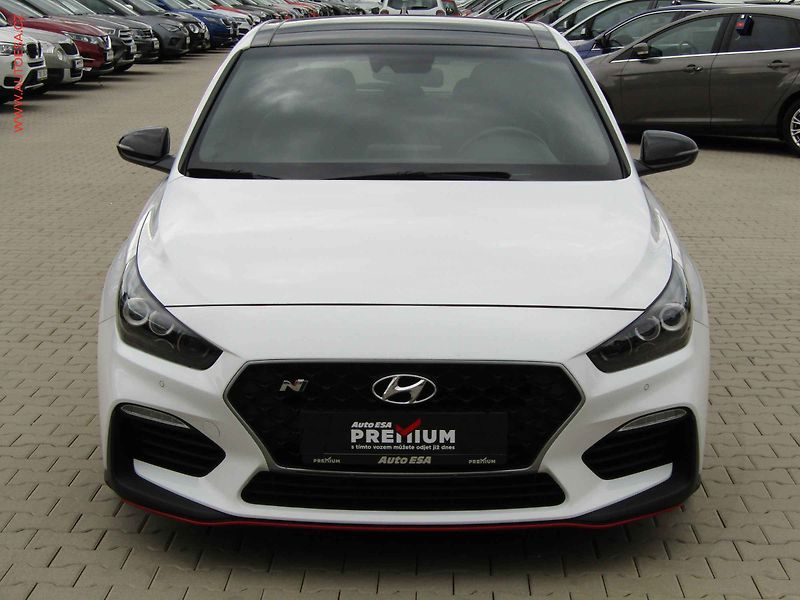 Hyundai i30 (2020) 2.0 i, serviska - fotka 2 z 20