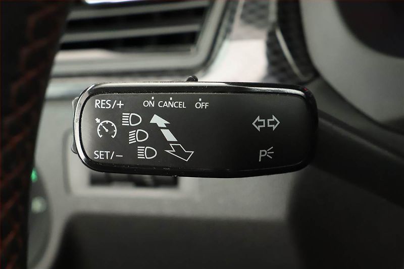 Škoda Rapid (2015) Spaceback 1.4 TDI, Automat - fotka 18 z 19