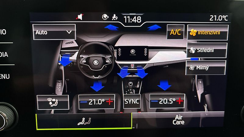 Škoda Scala 1.0 TSI DSG Style - fotka 24 z 24