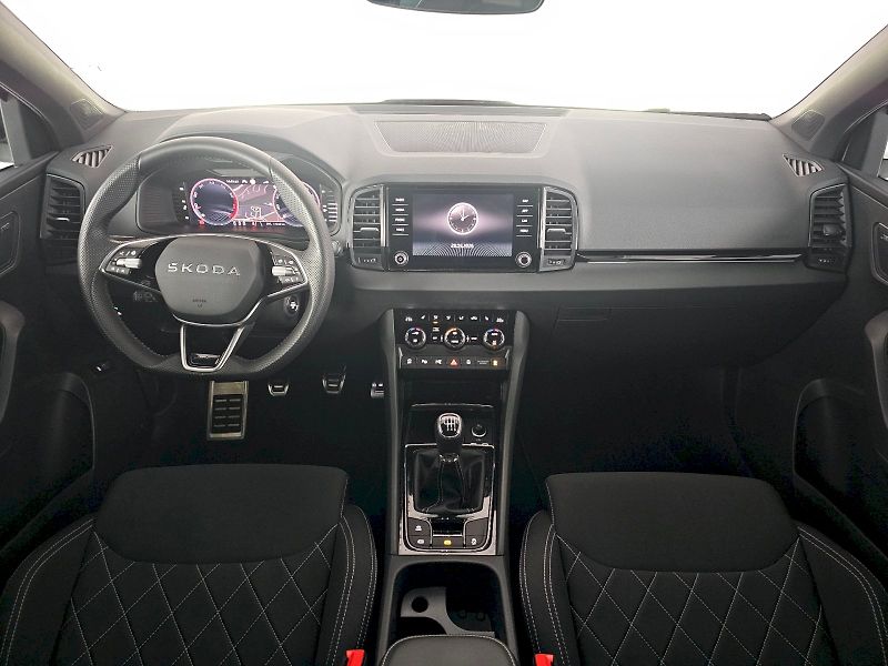 Škoda Karoq (2025) 1.5TSi 110kW SPORTLINE TAŽNÉ - fotka 8 z 30