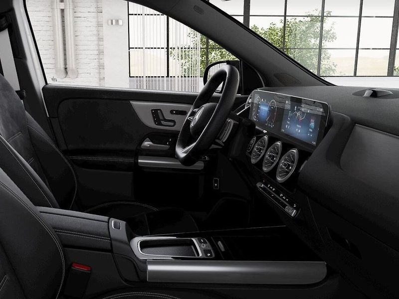 Mercedes-Benz GLA (2026) 200 d 4MATIC - fotka 7 z 9