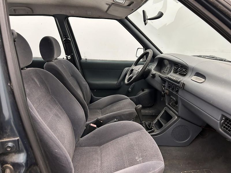 Škoda Felicia 1.6 i GLX - fotka 18 z 22