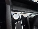 Volkswagen Passat 2,0 TDi140kW,Matrix,ACC,Kamera - náhled 13