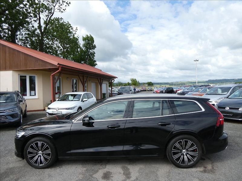 Volvo V60 2,0 D3 AWD Inscription,DPH,ČR - fotka 6 z 41