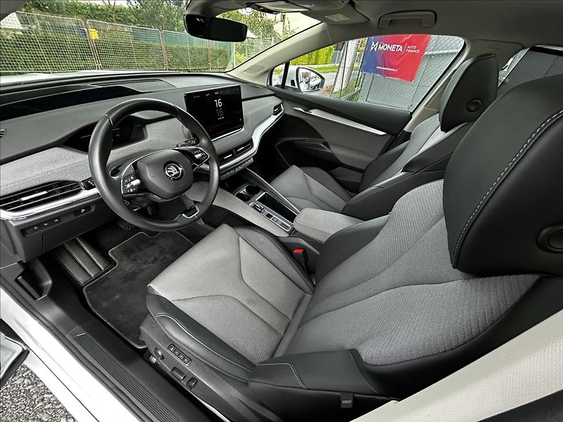 Škoda Enyaq Coupé 0,0 iV 80 DPH 150KW  23tkm - fotka 14 z 50