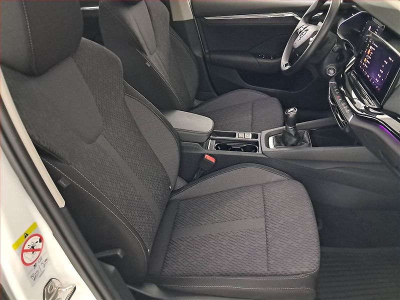 Škoda Octavia (2022) 2.0 TDI - fotka 9 z 20
