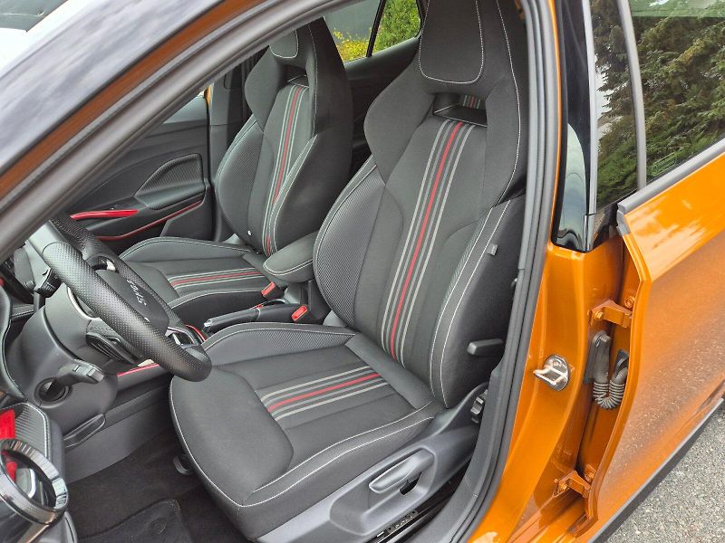 Škoda Fabia (2025) Monte Carlo 1.0TSi 85kW 7°auto - fotka 10 z 29