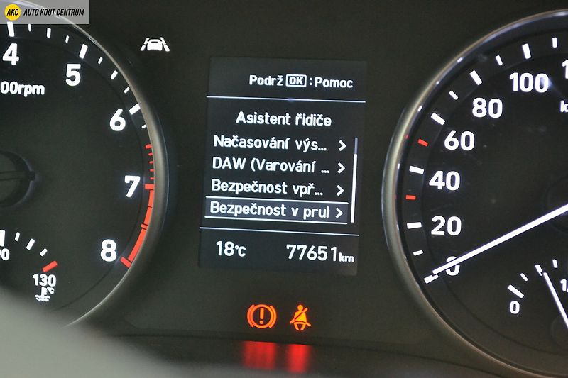 Hyundai i30 WG 1,5I MT COMFORT ALU16 - fotka 32 z 44