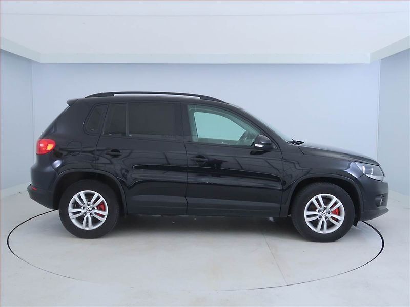Volkswagen Tiguan (2014) 2.0 TDI, Serv.kniha, Tempomat - fotka 6 z 17