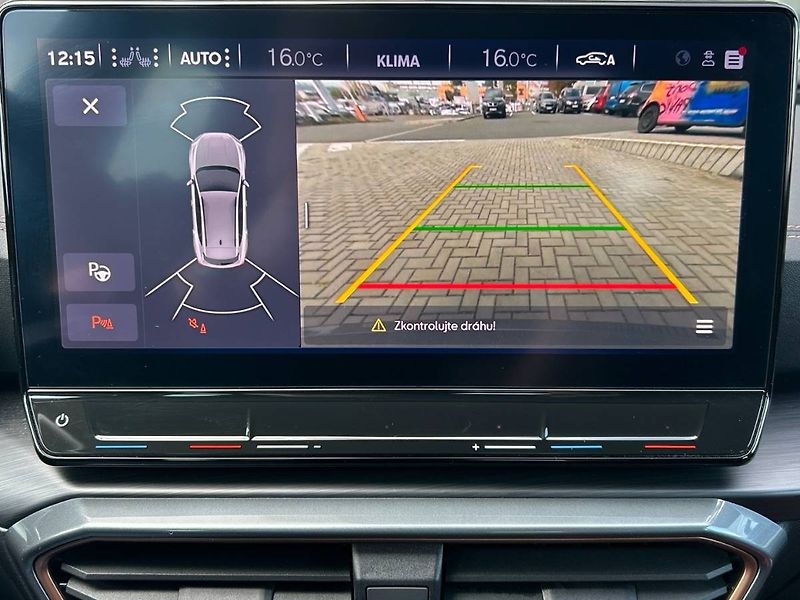 Cupra Formentor (2022) 1.5 TSI 7DSG - fotka 12 z 35