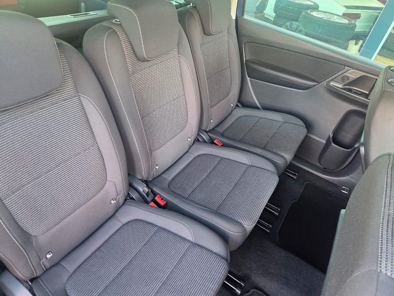Volkswagen Sharan (2020) 2.0 TDI 7 MÍST ODPOČET DPH - fotka 6 z 9