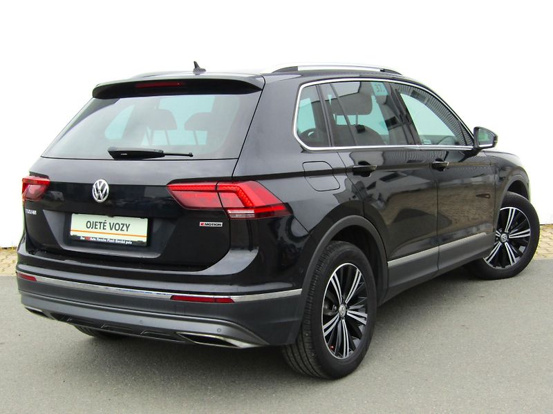 Volkswagen Tiguan (2018) Highline 2.0 BiTDI DSG 4MOTION - fotka 2 z 30