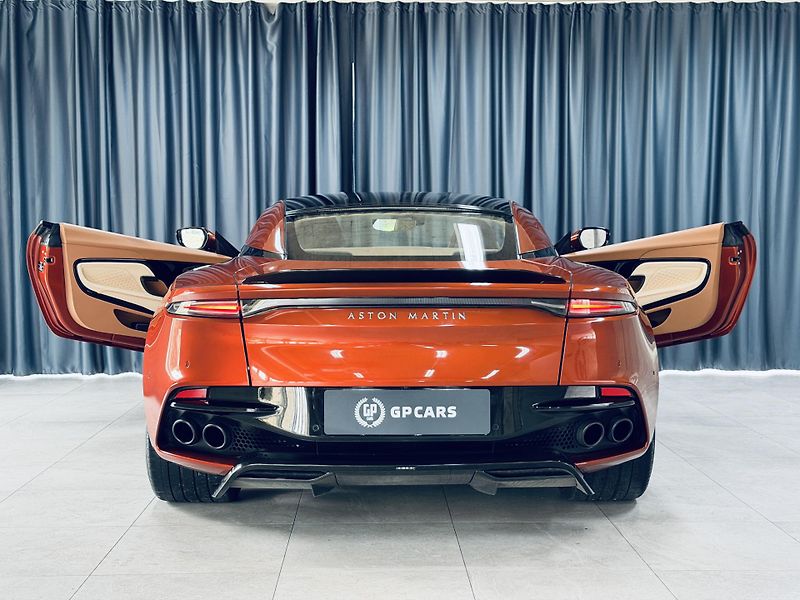 Aston Martin DBS (2019) 5.2.V12*Q*SUPERLEGGERA*CERAM - fotka 10 z 50