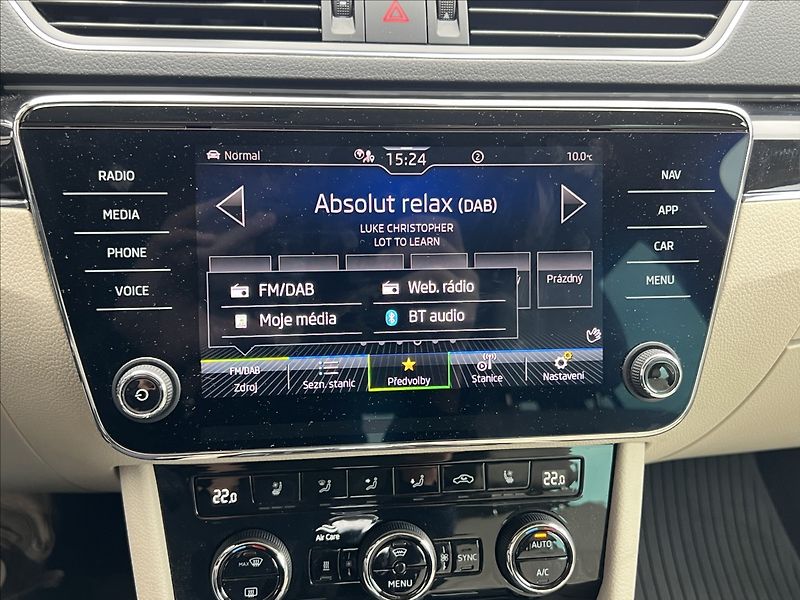 Škoda Superb 2,0 TDI 200HP L&K DSG 4X4 - fotka 34 z 40