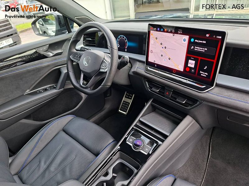Volkswagen Tayron (2025) R-LINE,2.0 TSI,195kW,4x4,Záruk - fotka 17 z 35