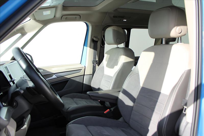 Volkswagen Multivan 2.0TDI 110kW DSG LONG HIGHLINE - fotka 9 z 27