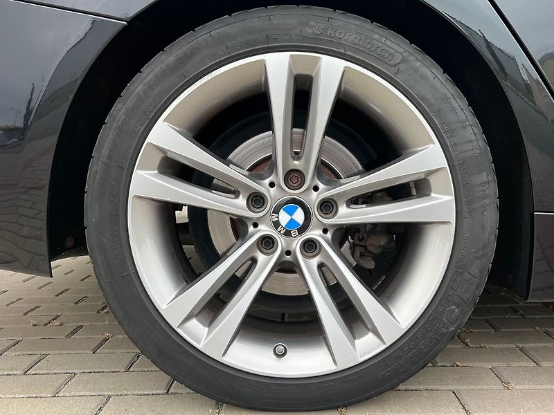 BMW Řada 4 (2019) 420d Gran Coupé-2xALU KOLA - fotka 9 z 49