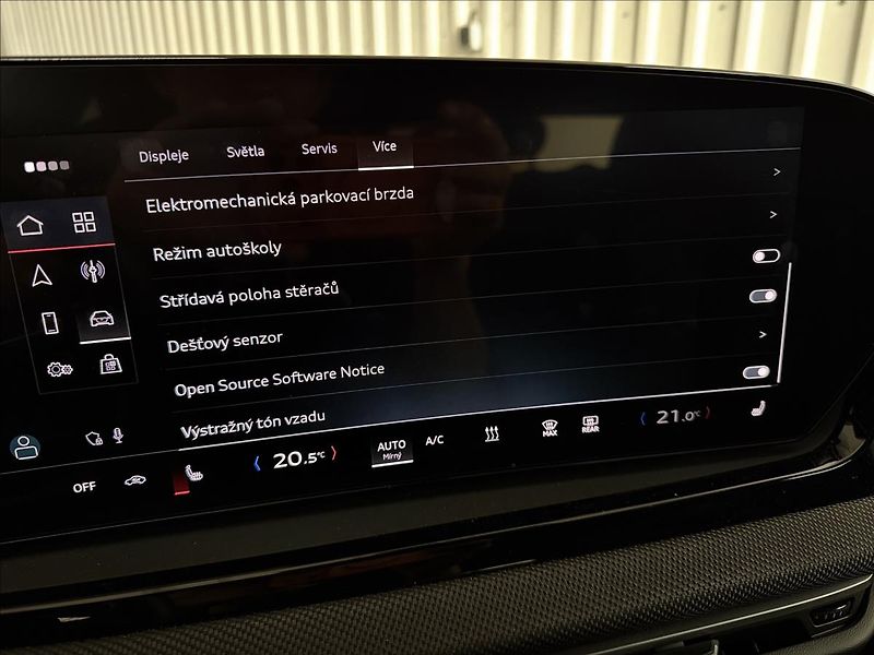 Audi A5 TDI 150kW MHEV Quattro Sport - fotka 23 z 42
