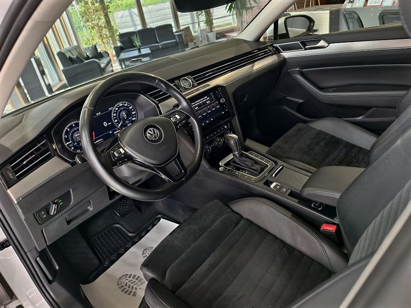 Volkswagen Passat 1.5 TSi DSG HIGHLINE, LED, DPH - fotka 7 z 25