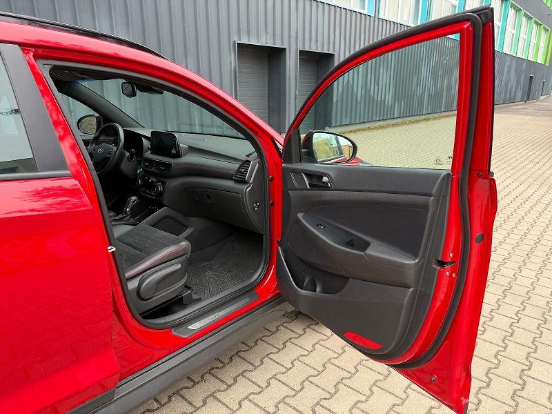 Hyundai Tucson 2,0 CRDi 4WD /N-line/1.maj./ČR - fotka 22 z 37