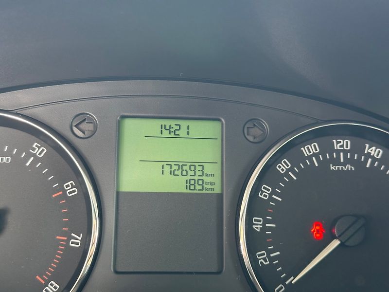 Škoda Fabia (2013) 1.2TSi FRESH,ŠÍBR, SERVISKA - fotka 13 z 20