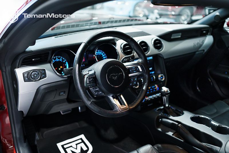 Ford Mustang (2016) GT, RECARO, 1majitel, NEHAV - fotka 12 z 26