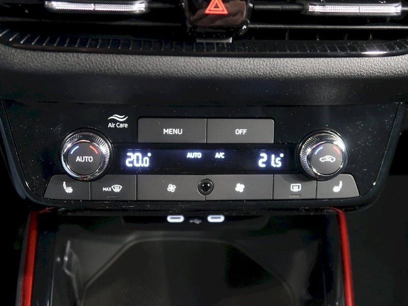 Škoda Fabia (2026) MONTE CARLO 1.5TSI 110KW DSG N - fotka 31 z 39