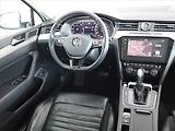 Volkswagen Passat (2018) Highline 2.0 TDI, Automat - náhled 7
